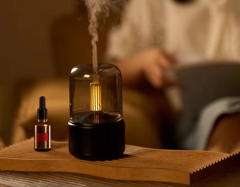 Umidificador de Ar 120ml com Luz Noturna – Difusor de Aromas e Óleo Essencial